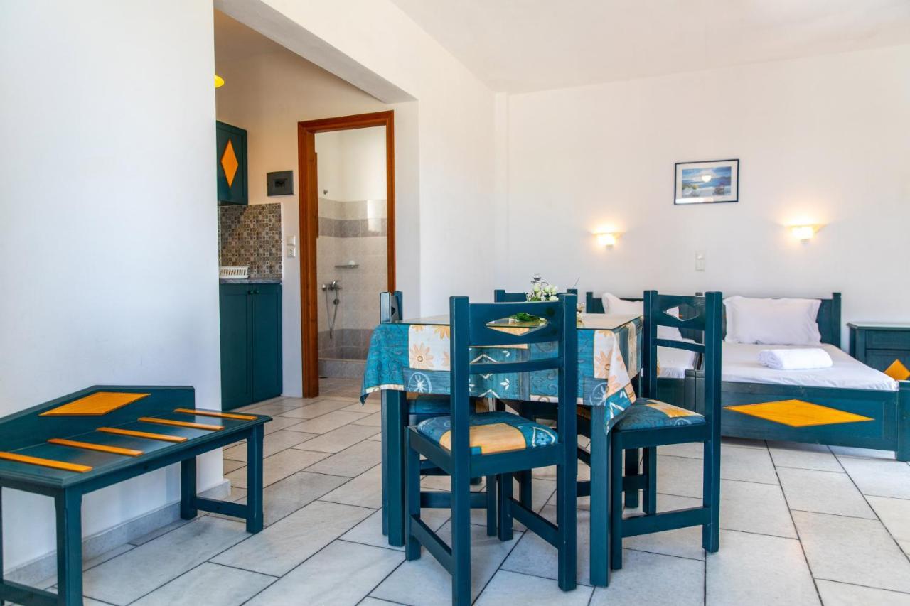 Surfer Paradise Naxos City Exterior photo