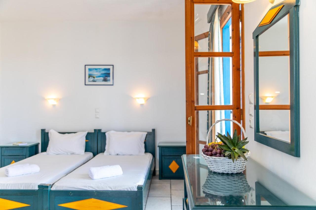 Surfer Paradise Naxos City Exterior photo
