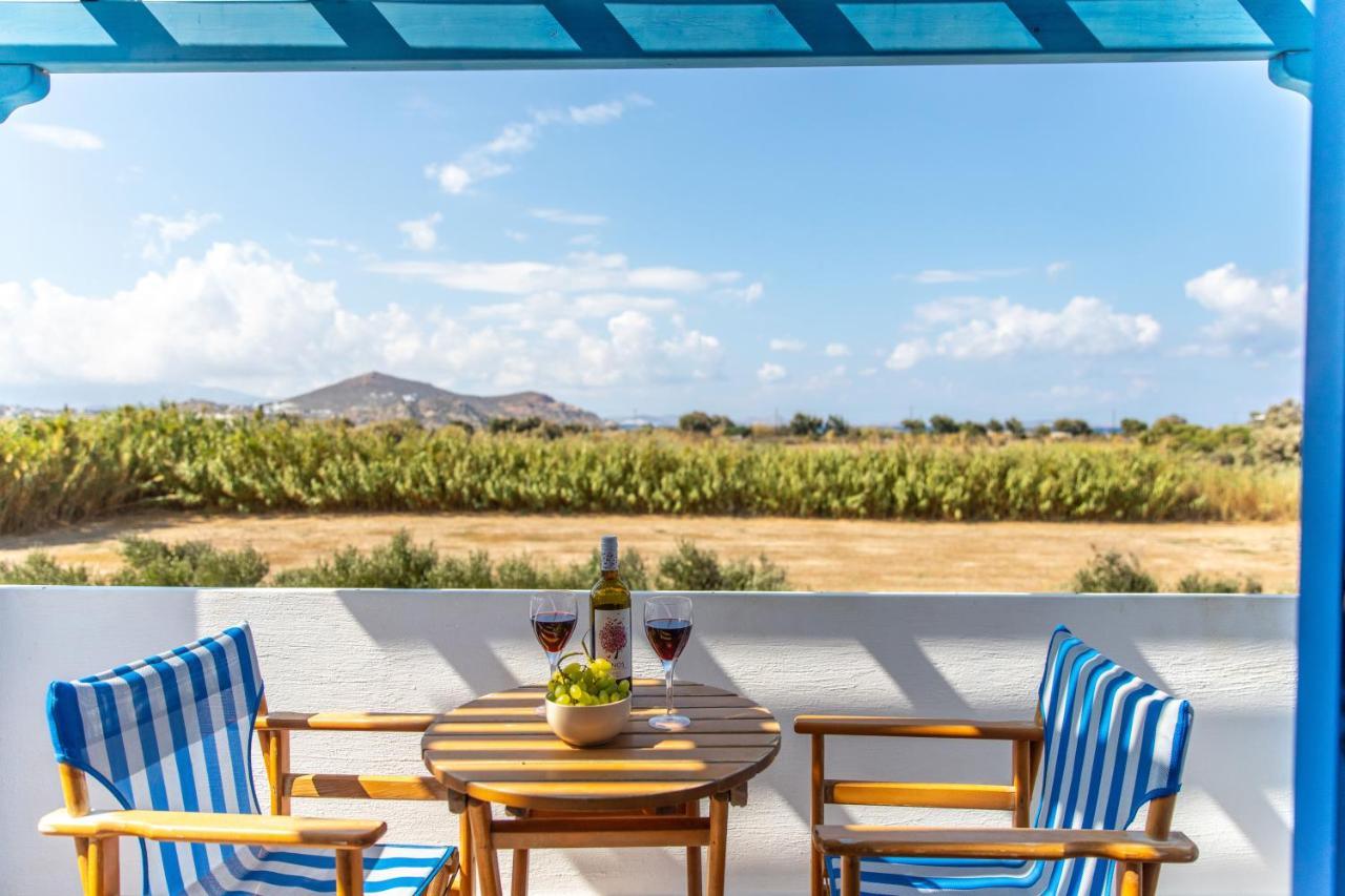 Surfer Paradise Naxos City Exterior photo